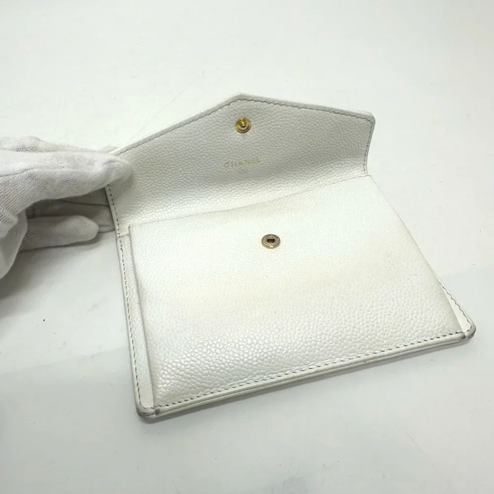 CHANEL Authentic White Caviar Leather Logo Wallet